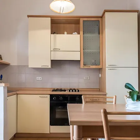 M332 - Marcelli, Trilocale Con Terrazzo Vicino Al Mare