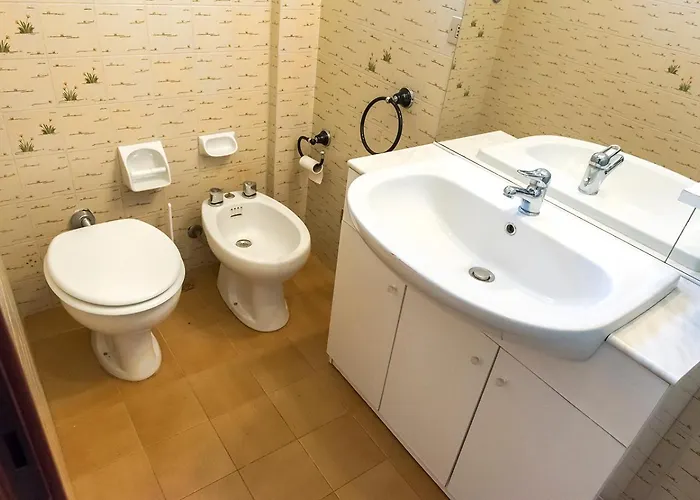 M332 - Marcelli, Trilocale Con Terrazzo Vicino Al Mare Apartman *